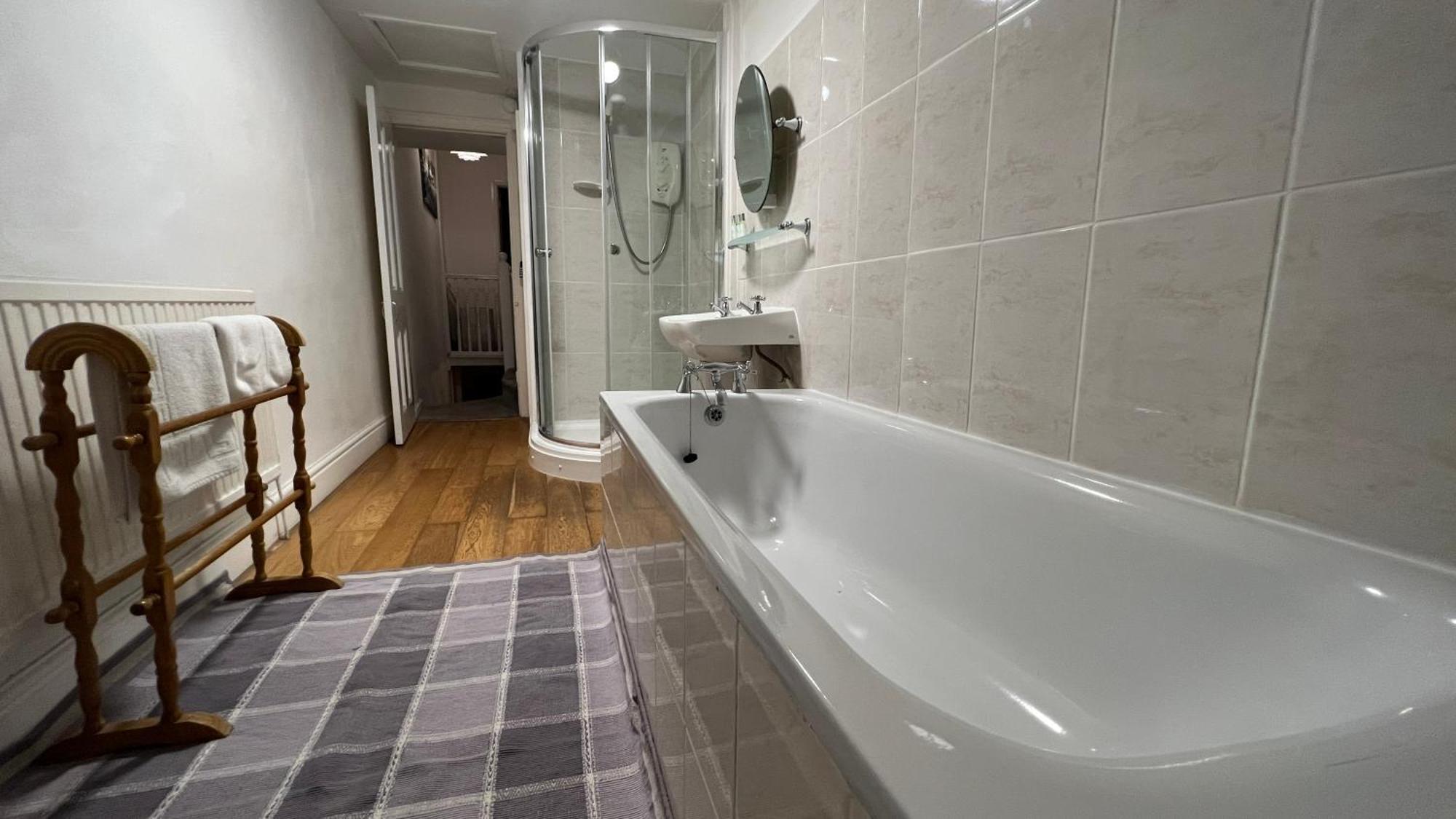 Llanw Malltraeth - Malltraeth Tides Llangadwaladr  Екстер'єр фото
